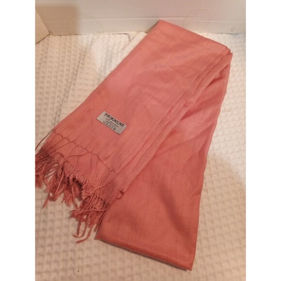 Pashmina Scarf Shawl Wrap Pink Fringe Solid 100% Pashmina - Picture 3 of 3